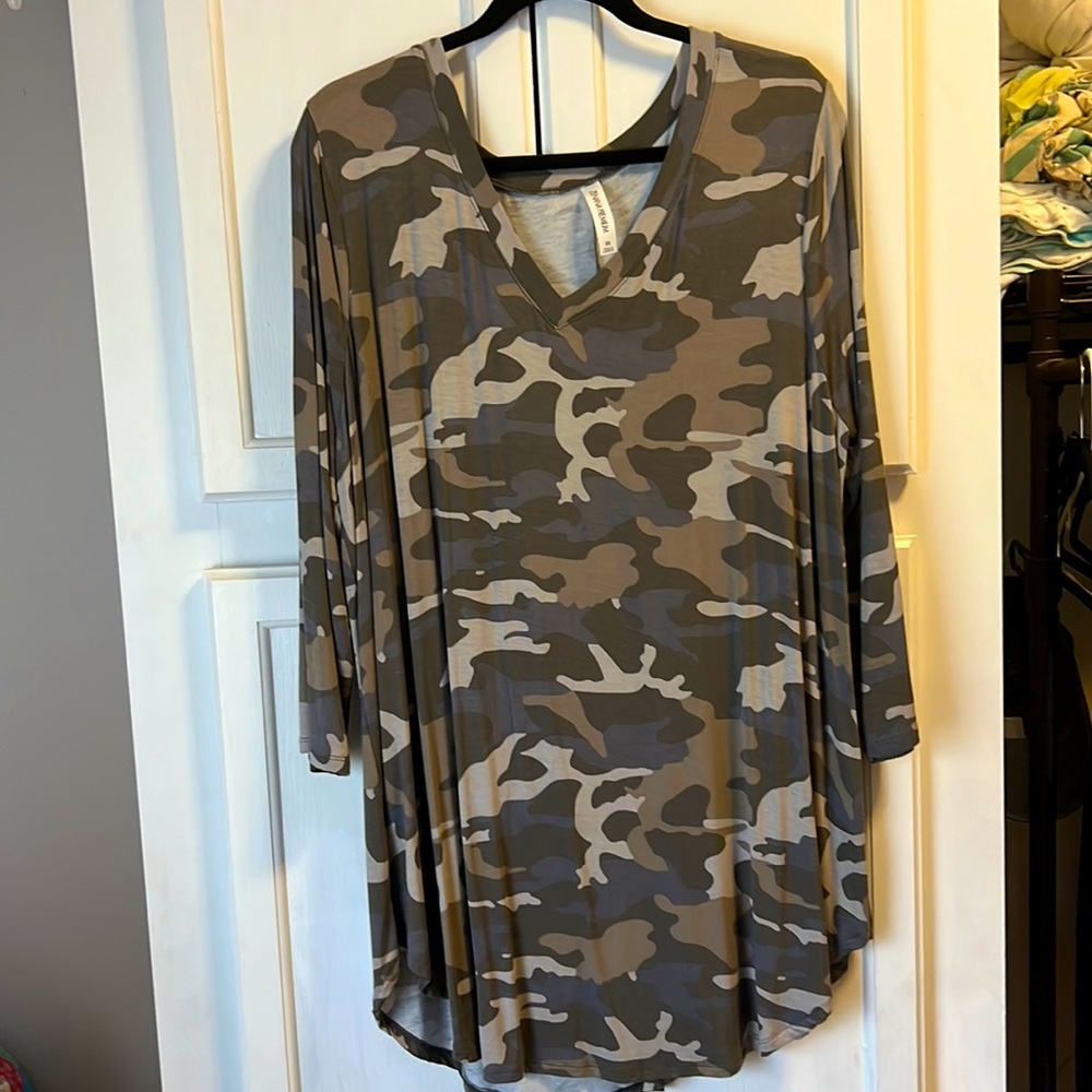 Zenana Premium camo tunic